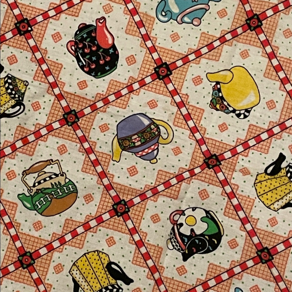 MARY ENGLEBREIT Teapot Tablecloth